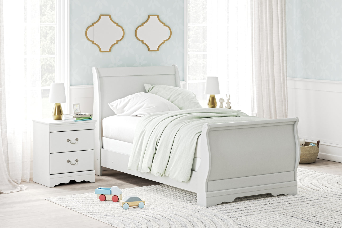 Anarasia Queen Sleigh Bed