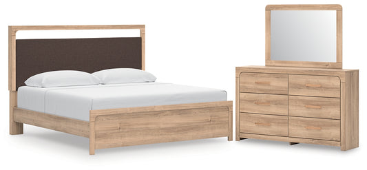 Kinlanni King Upholstered Platform Bed, Dresser and Mirror